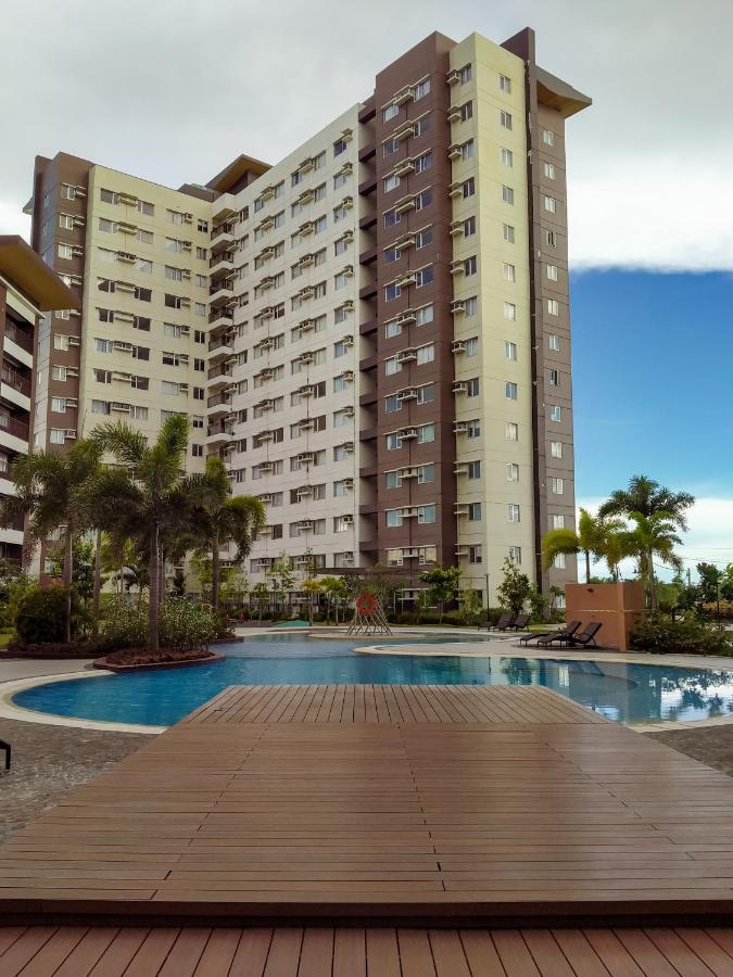 Spacious 2 Bedroom Condo Unit For Rent Iloilo Extérieur photo